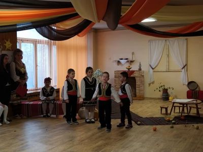 Сурва 2020 - "Да бъде!" - ДГ 15 Райна Княгиня - Перник
