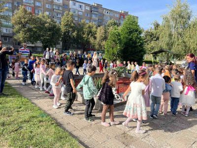 3 - ДГ 15 Райна Княгиня - Перник